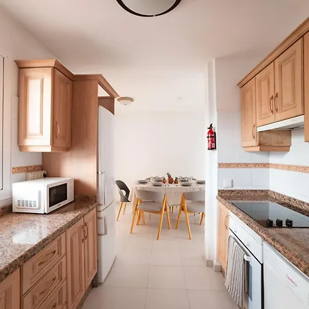 Fariones Villa Tias