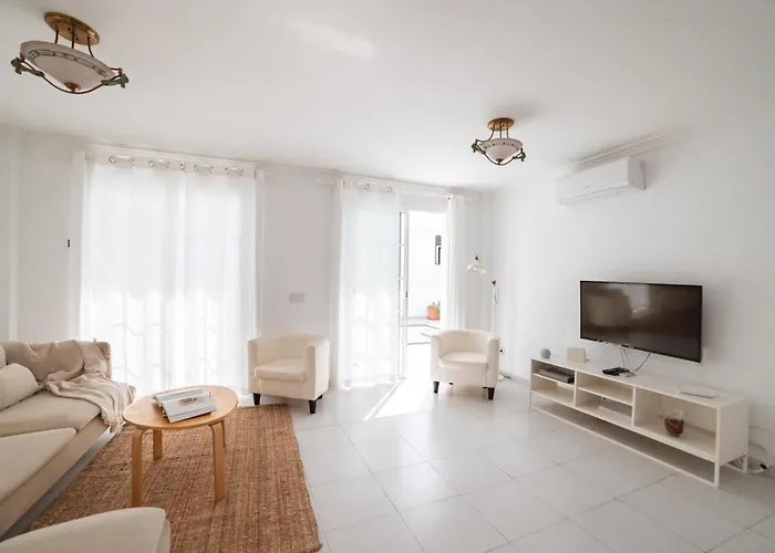 Fariones Villa