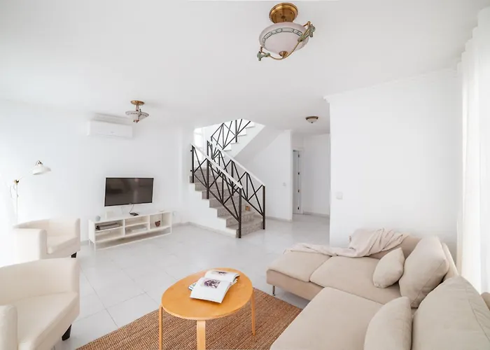 Villa Fariones Tías